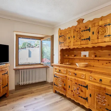 Maison Marcel Sarre *
